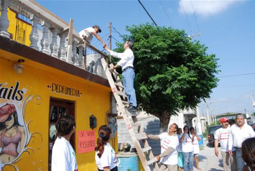 Reynaldo hace una campaña de altura y propuesta